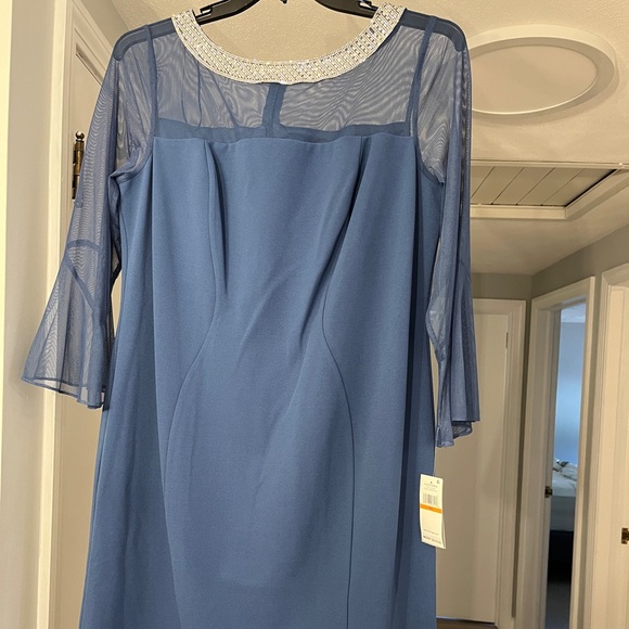 Alex Evenings Wedgewood Sheath Crystal Beaded dress size 16 - Picture 4 of 8